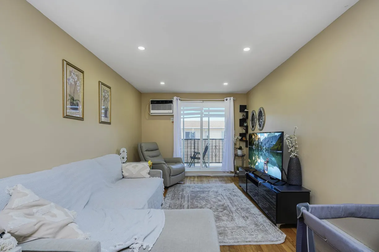 New York City Real Estate | View 9729 4th Avenue, 3C | room 1