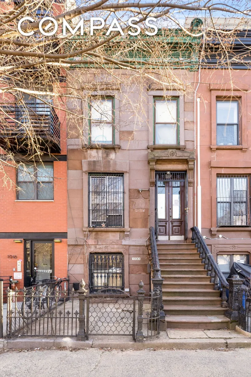 New York City Real Estate | View 1044 Lafayette Avenue | 5 Beds, 3 Baths