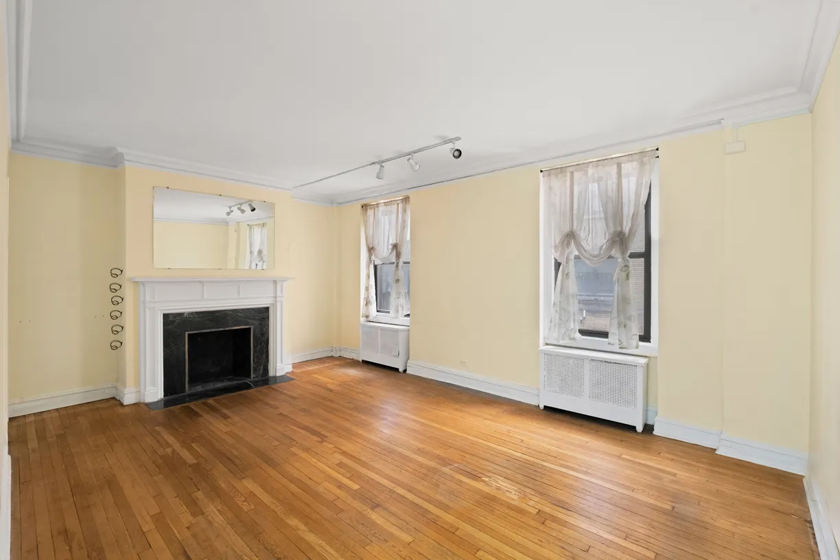 New York City Real Estate | View 135 W 58th Street, 1C | room 1