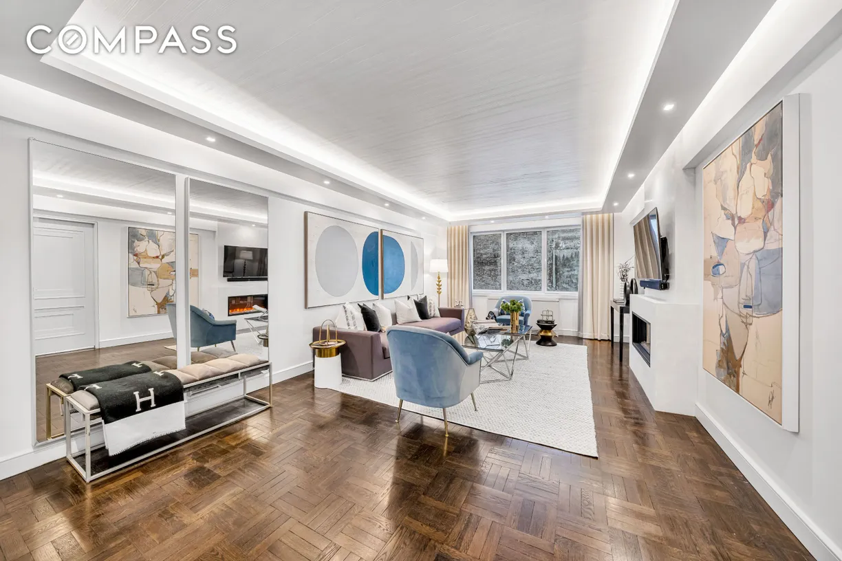 New York City Real Estate | View 860 5th Avenue, 4M | 2 Beds, 2 Baths