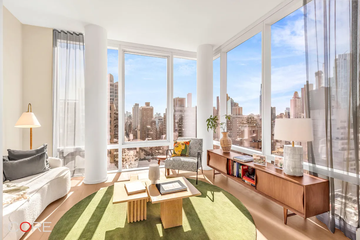 New York City Real Estate | View 501 3rd Avenue, 19E | 1 Bed, 1 Bath
