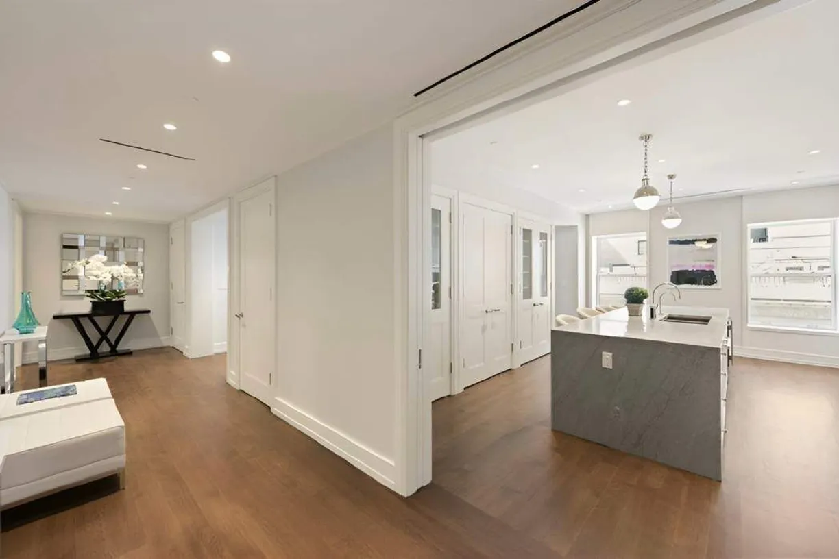 New York City Real Estate | View 33 E 74th Street, 5A | room 1