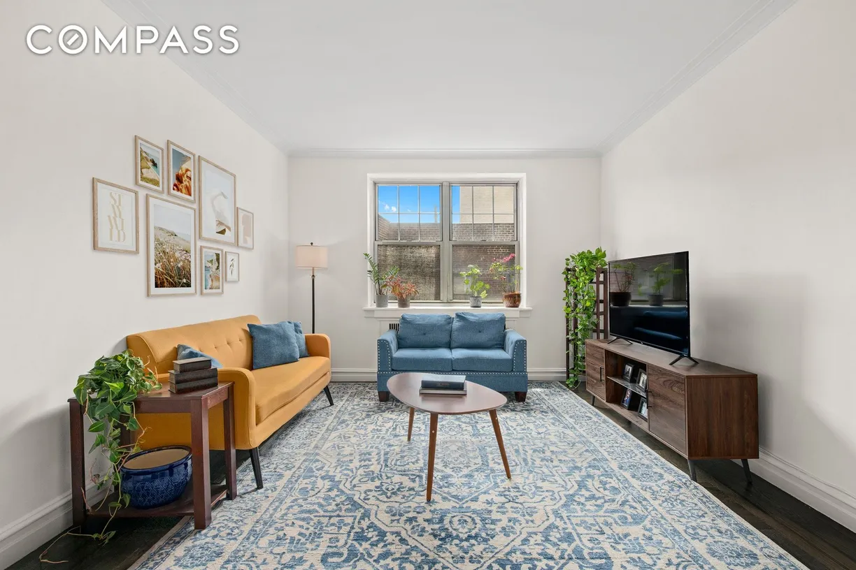 New York City Real Estate | View 720 Fort Washington Avenue, 6D | 1 Bed, 1 Bath
