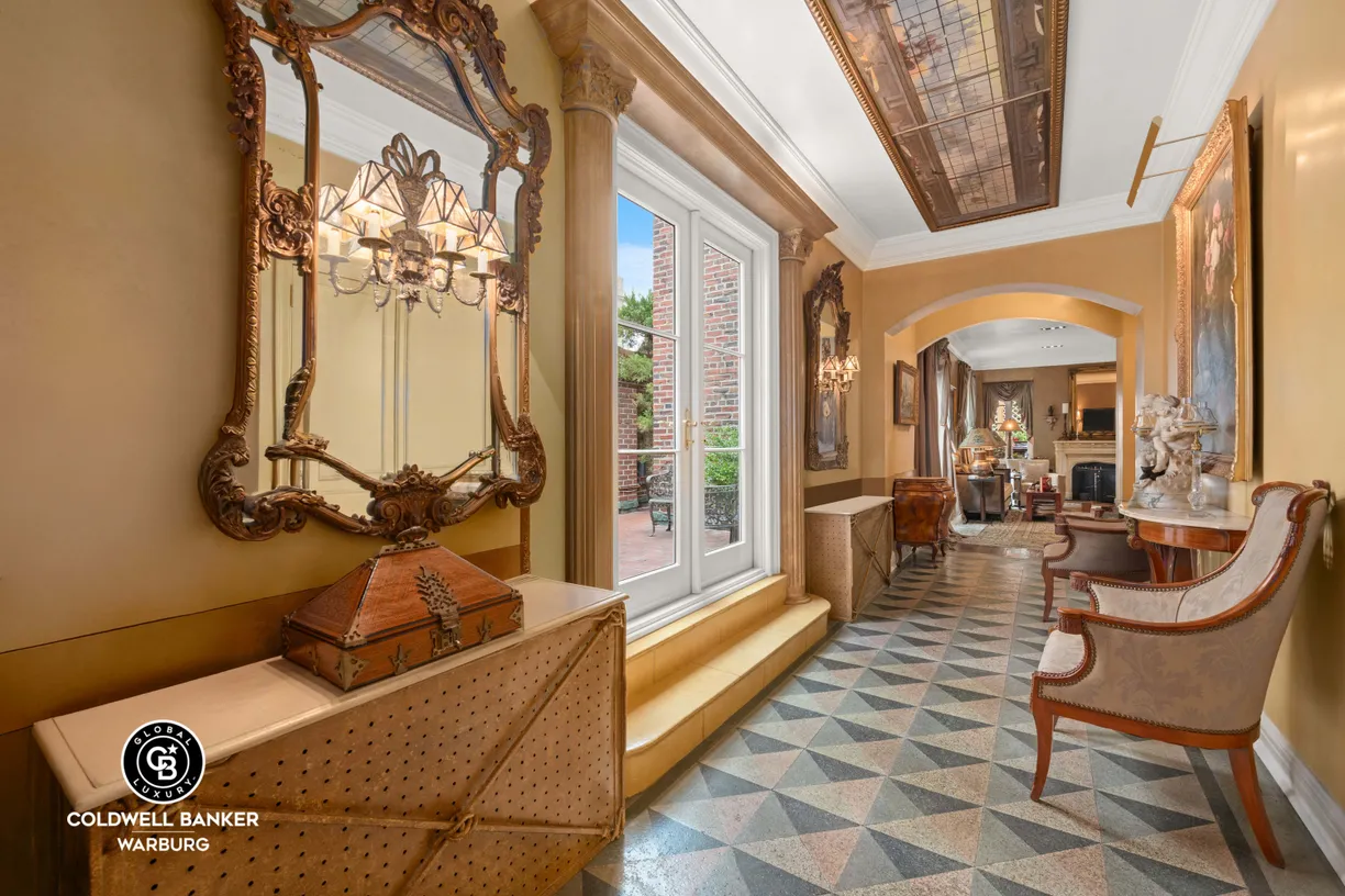 New York City Real Estate | View 444 E 52nd Street, PHN | room 1