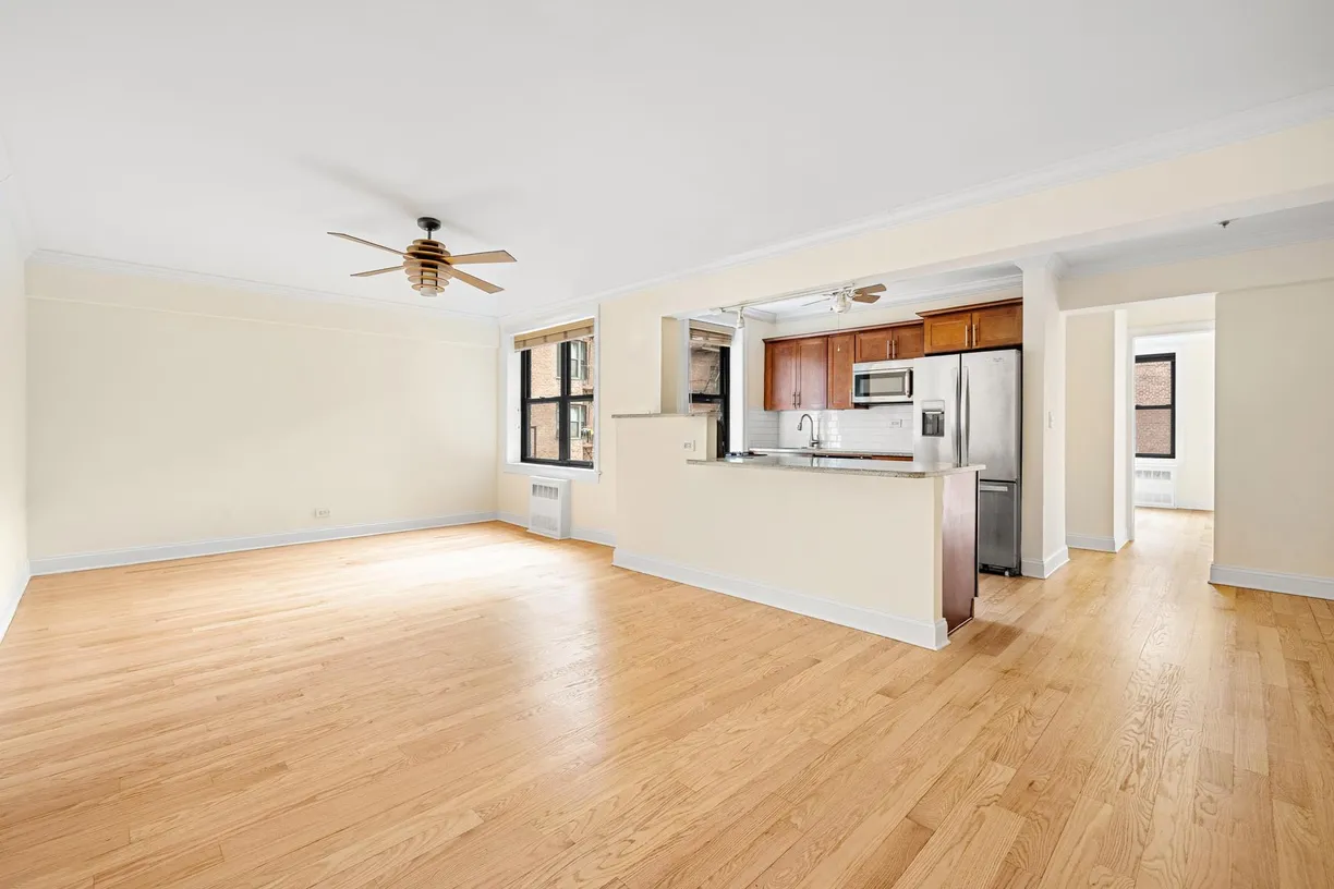 New York City Real Estate | View 273 Bennett Avenue, 5G | room 1