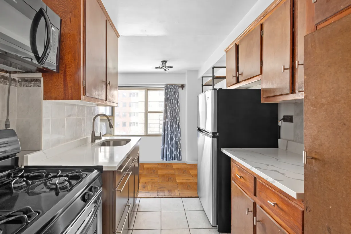 New York City Real Estate | View 125 Ashland Place, 6C | room 1