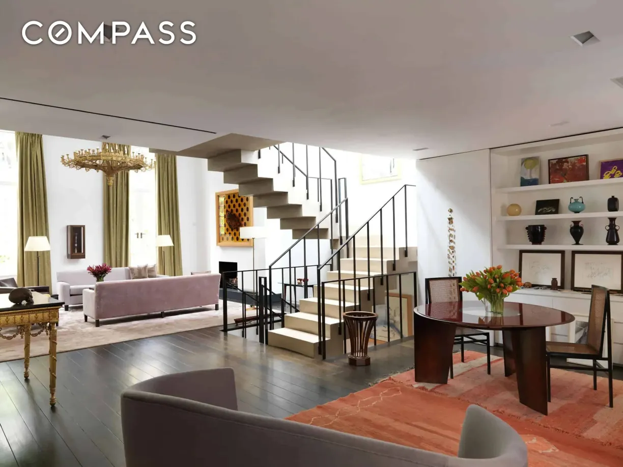 New York City Real Estate | View 7 Macdougal Alley | 1 Bed, 2 Baths
