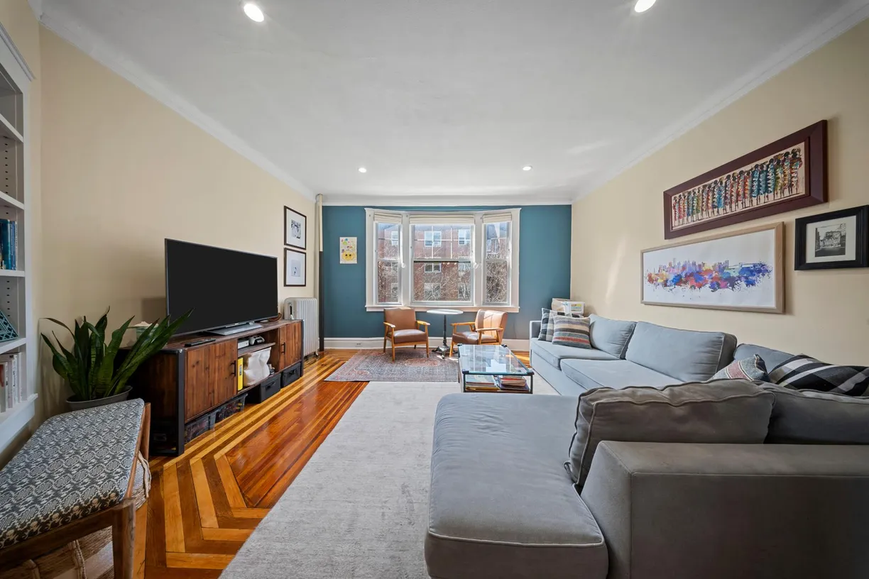 New York City Real Estate | View 33-21 82nd Street, 41 | 2 Beds, 1 Bath