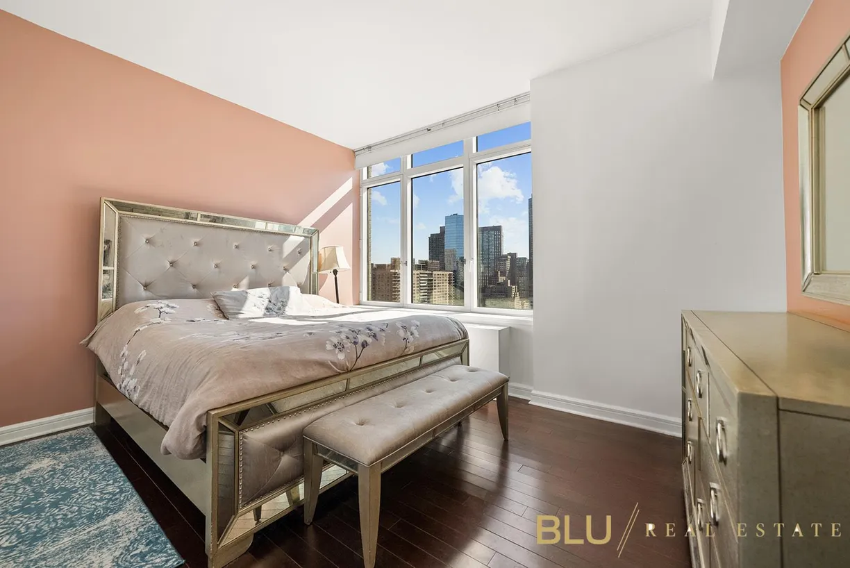 New York City Real Estate | View 100 Riverside Boulevard, 28E | room 2