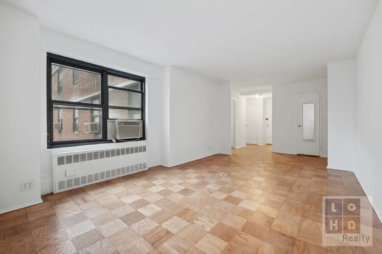 New York City Real Estate | View 385 Grand Street, L502 | room 1