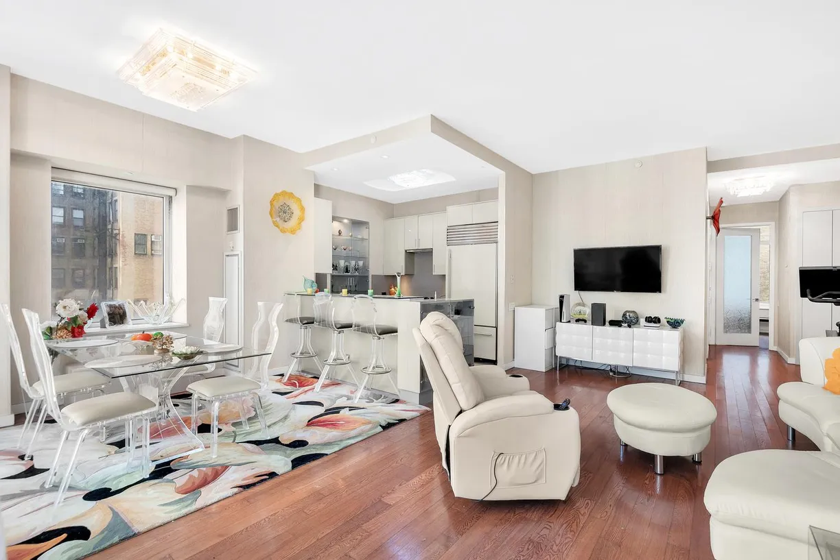 New York City Real Estate | View 325 5th Avenue, 14C | 2 Beds, 2 Baths
