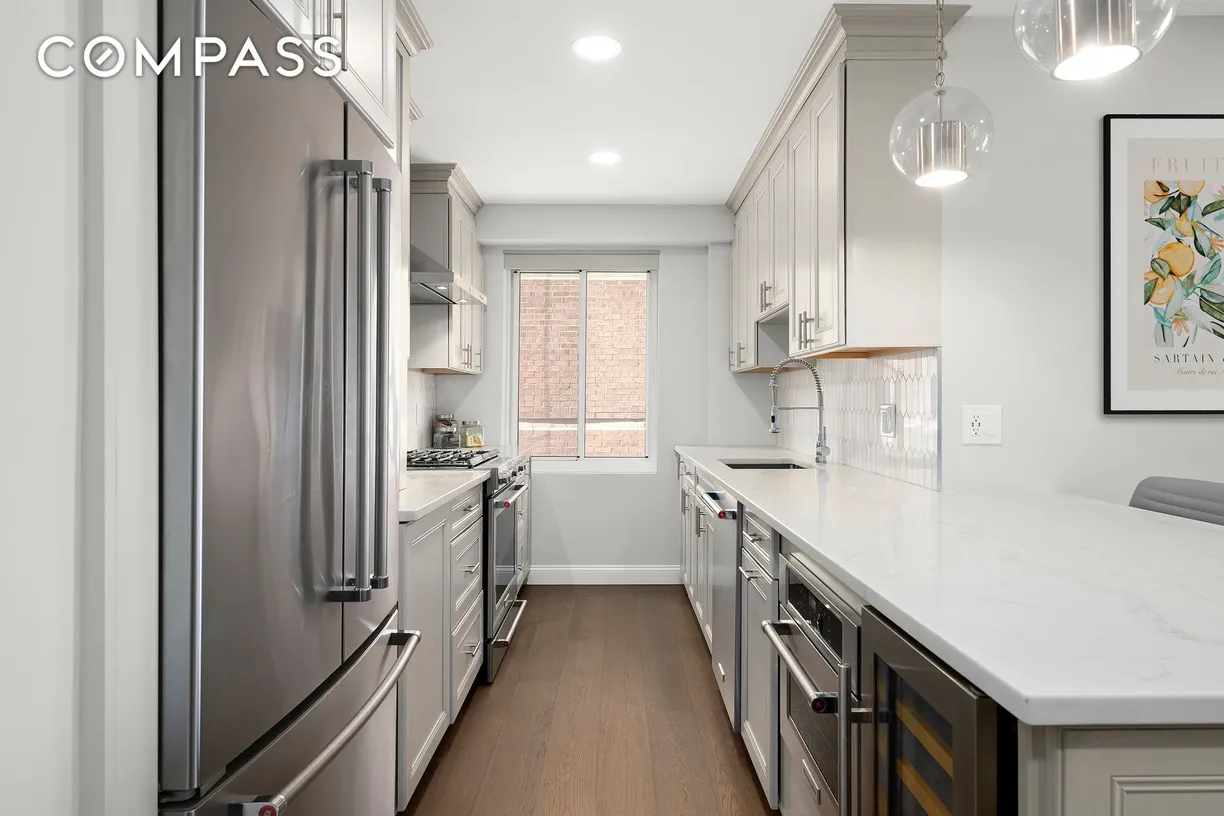 New York City Real Estate | View 420 E 58th Street, 14B | room 1