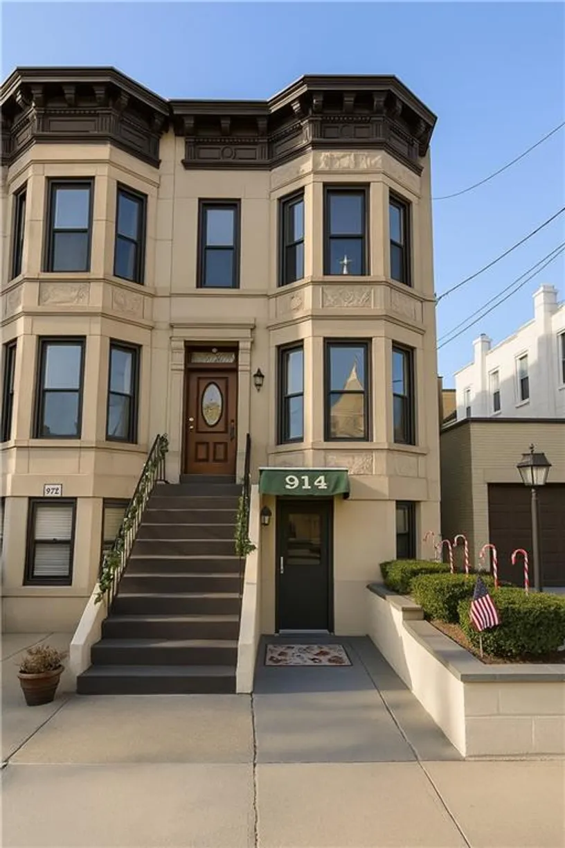 New York City Real Estate | View 914 Bay Ridge Parkway | 3 Beds, 3 Baths