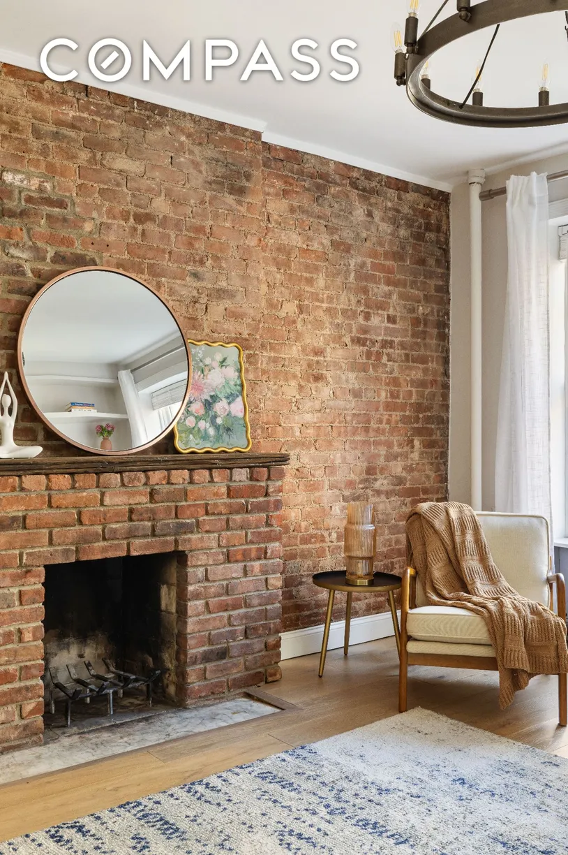 New York City Real Estate | View 12 Bank Street, 4 | room 1