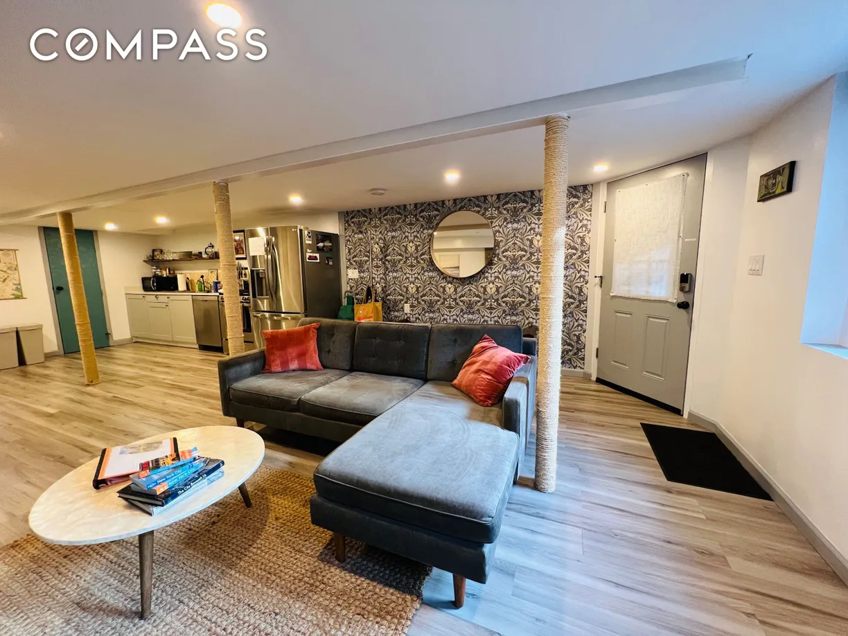 New York City Real Estate | View 124 Pioneer Street, 1 | room 2