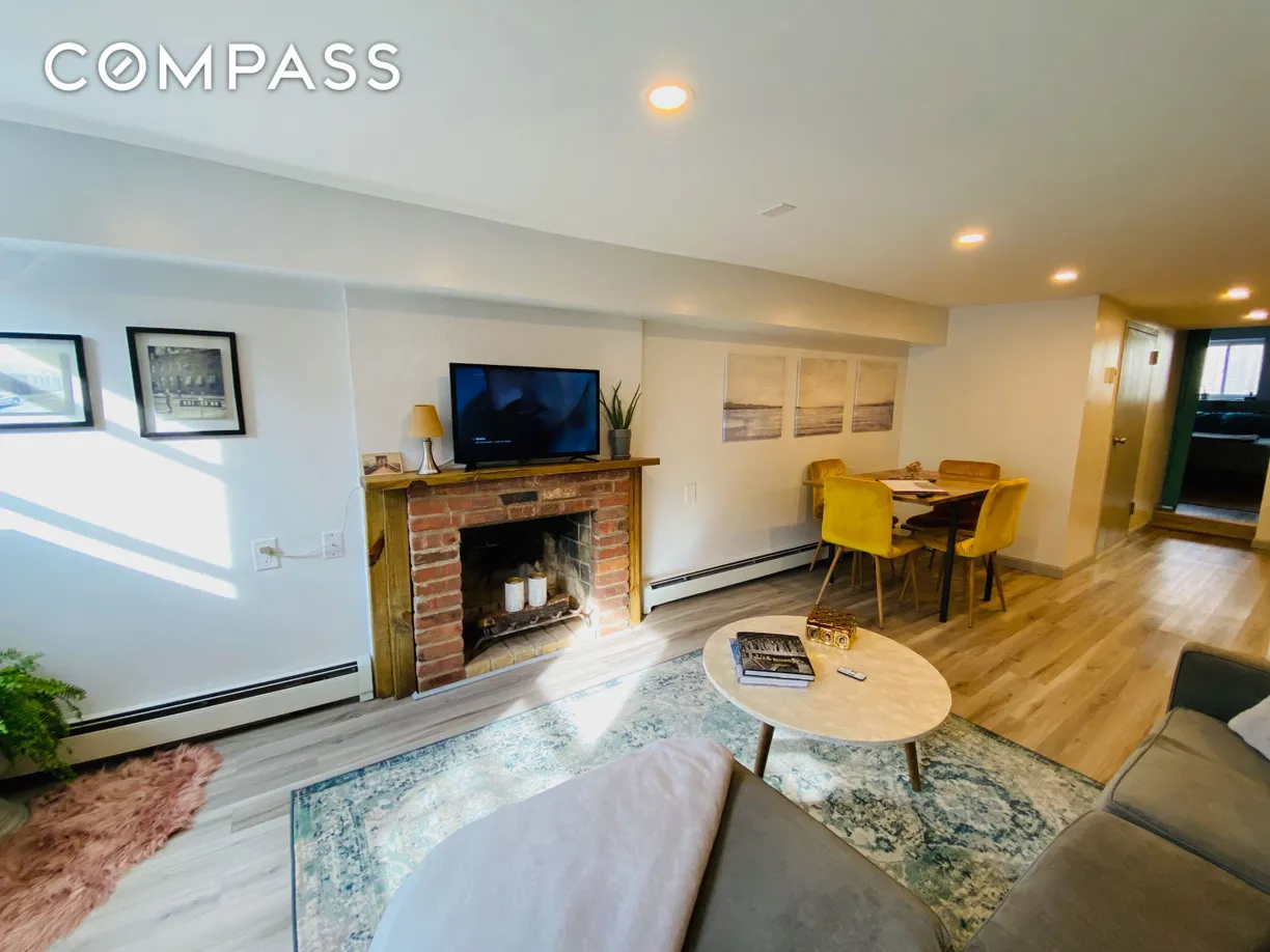New York City Real Estate | View 124 Pioneer Street, 1 | 1 Bed, 1 Bath