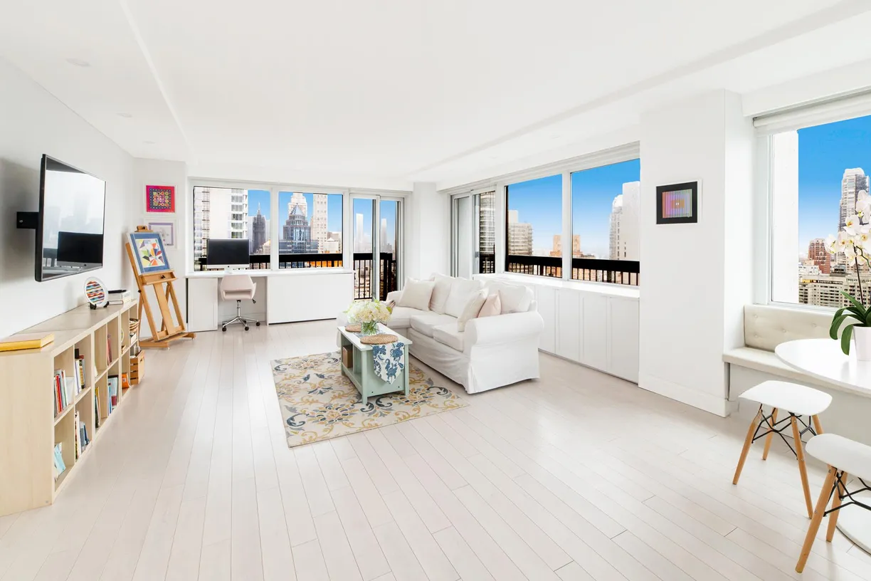 New York City Real Estate | View 300 E 59th Street, 3505 | 1 Bed, 2 Baths