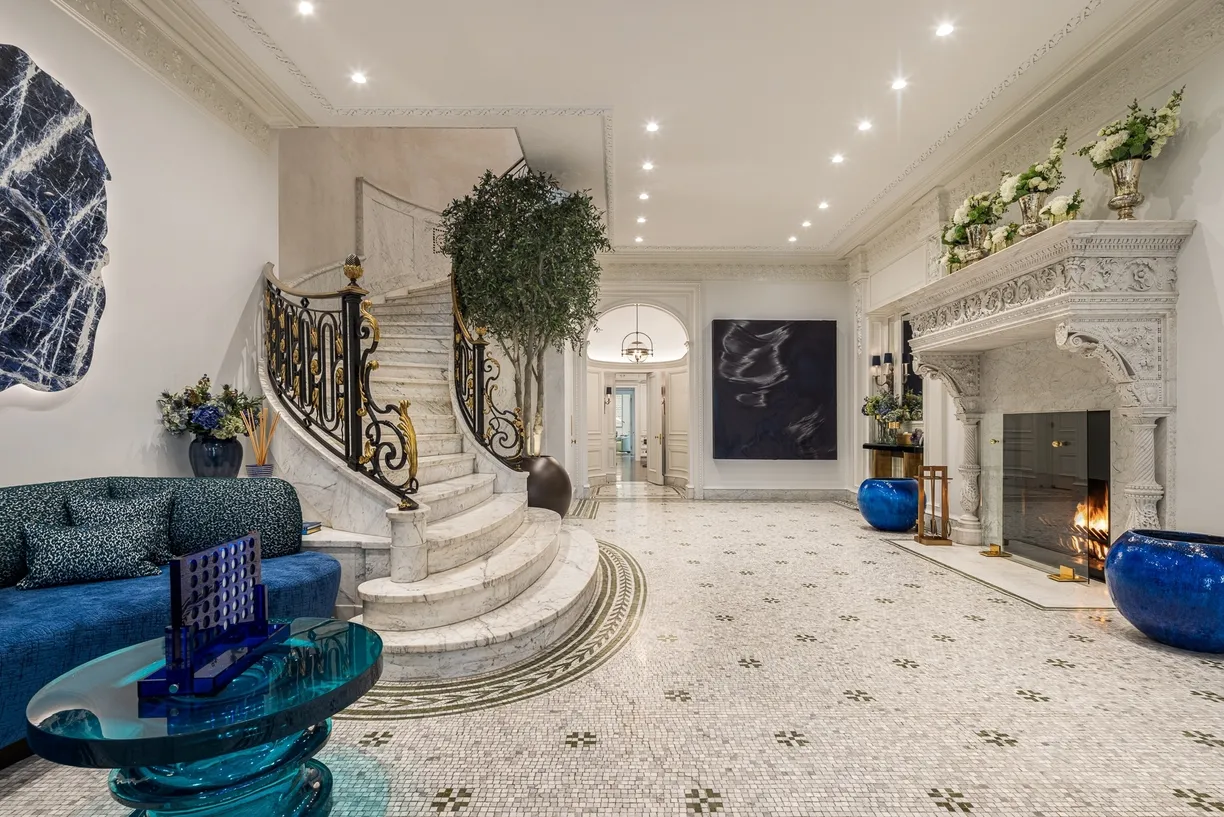 New York City Real Estate | View 8 E 62nd Street | room 1
