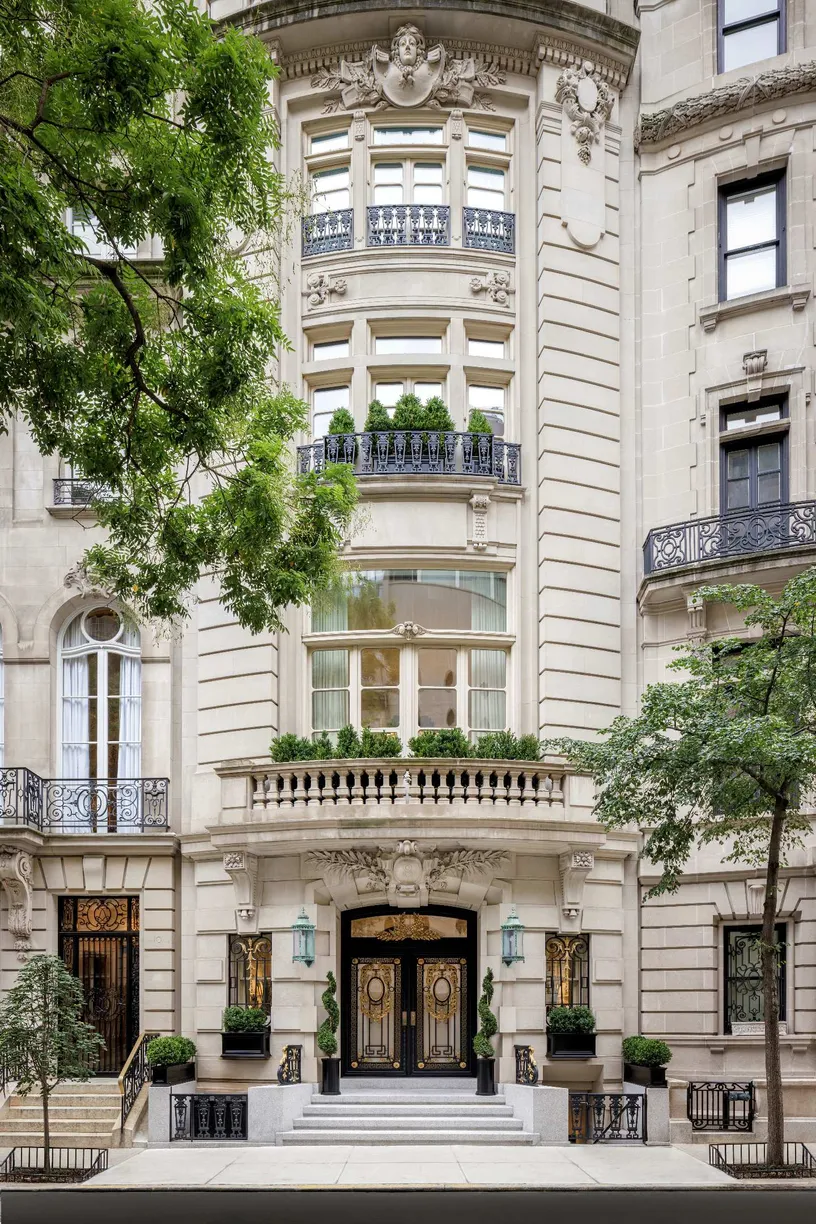 New York City Real Estate | View 8 E 62nd Street | 6 Beds, 9 Baths