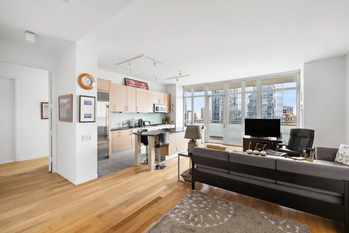 New York City Real Estate | View 325 5th Avenue, 34D | 2 Beds, 2 Baths