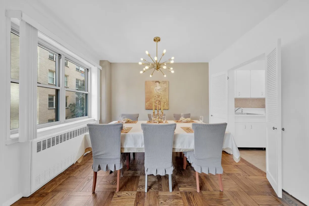 New York City Real Estate | View 415 E 52nd Street, 3AA | room 1