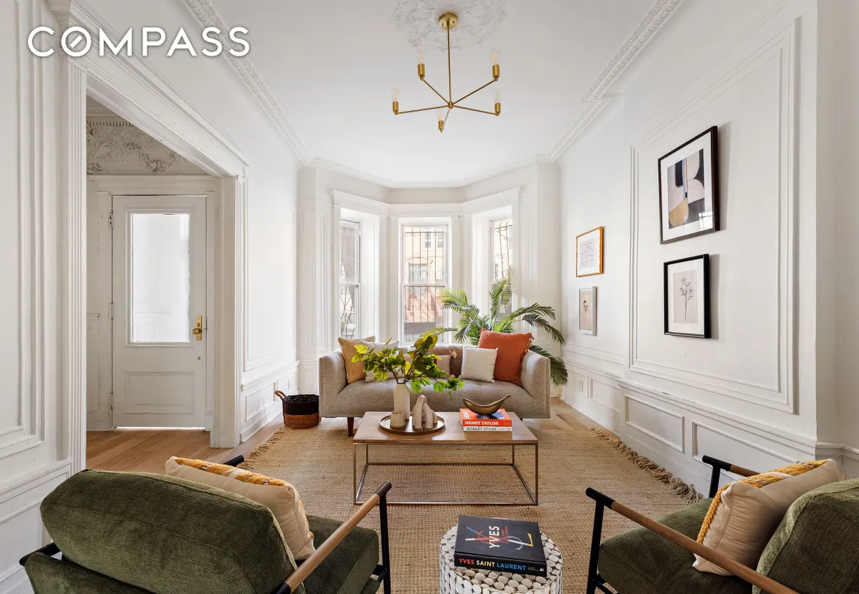New York City Real Estate | View 259 New York Avenue | 5 Beds, 4 Baths