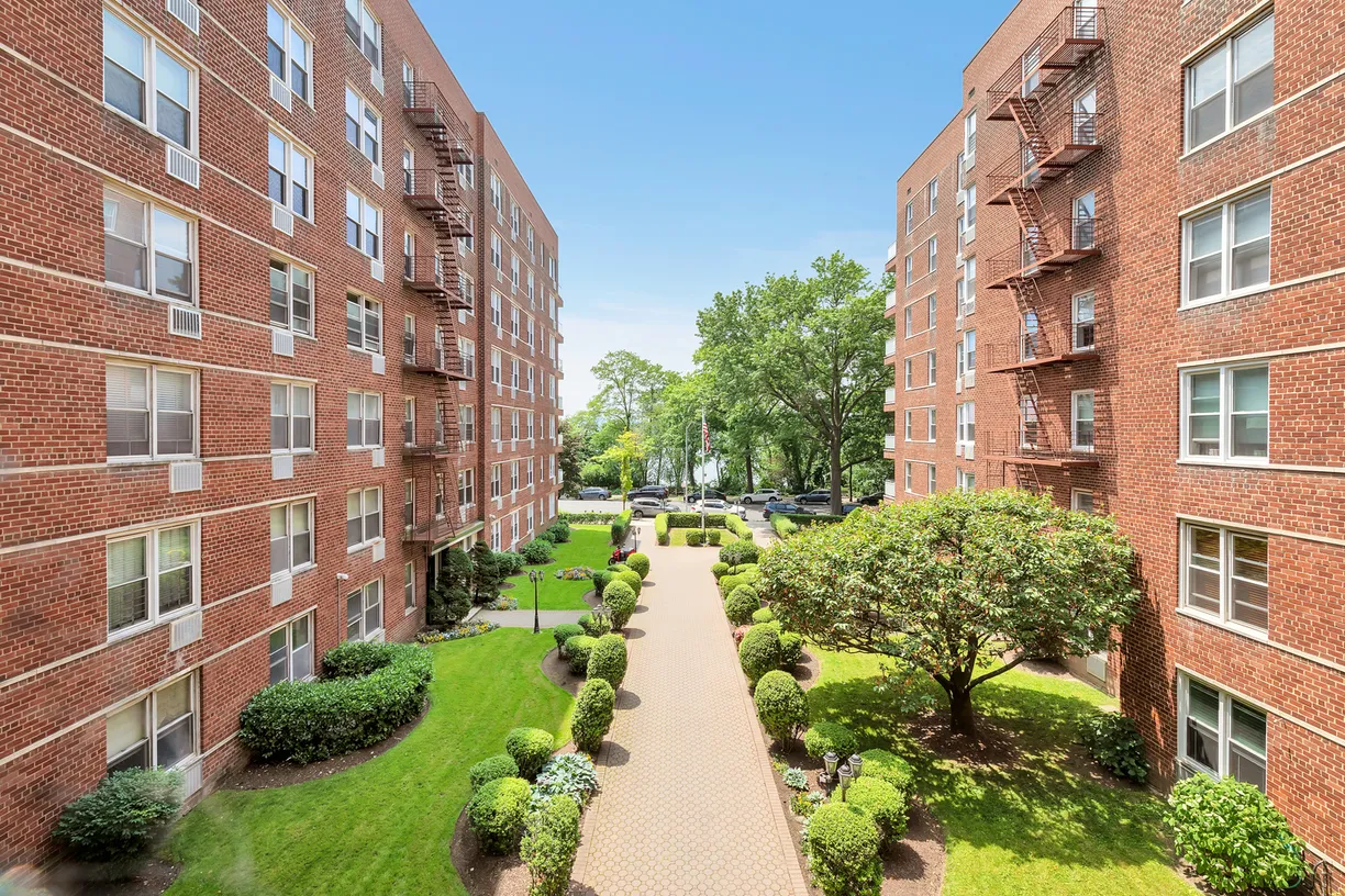 New York City Real Estate | View 9201 Shore Road, D302 | 2 Beds, 2 Baths