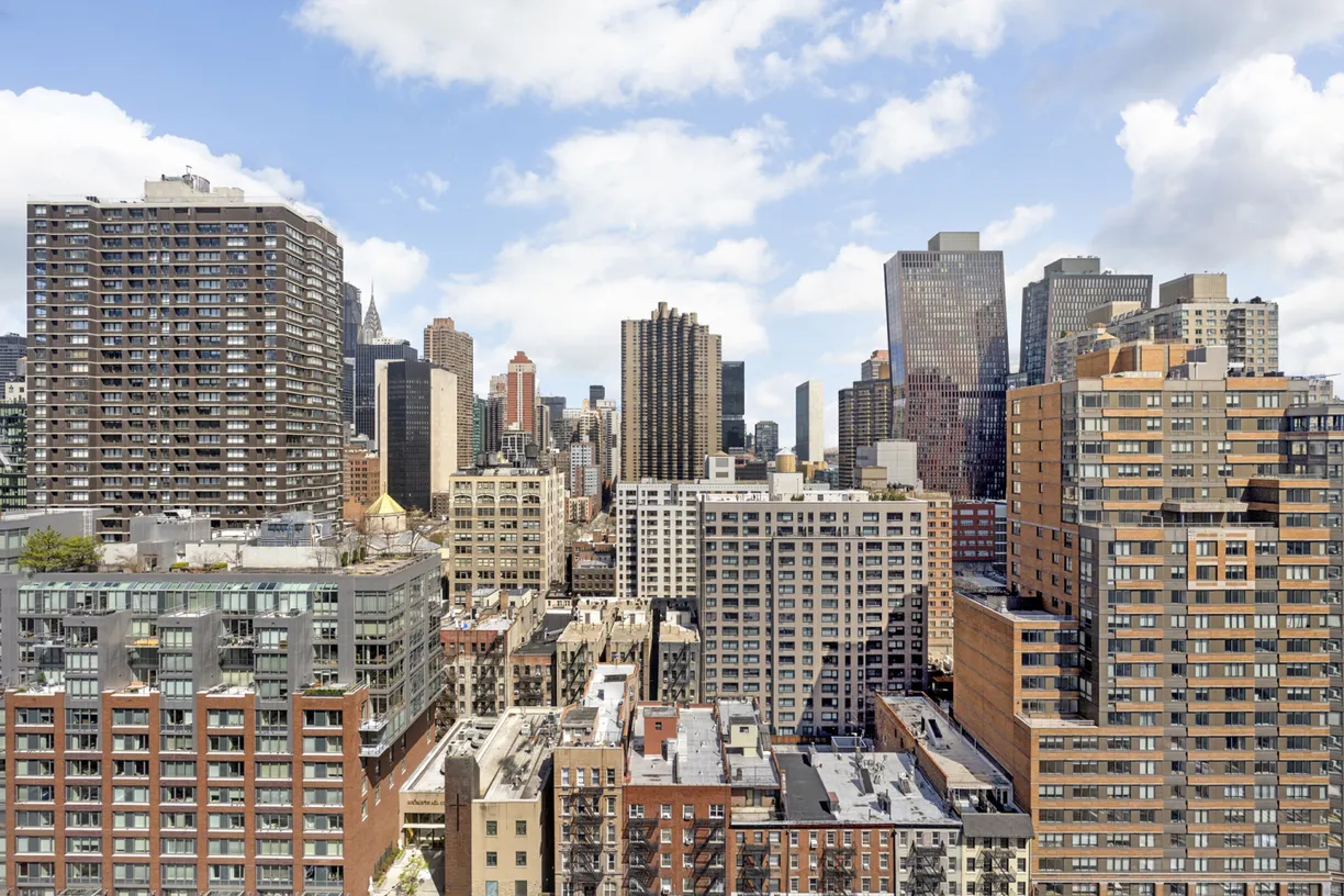 New York City Real Estate | View 330 E 33rd Street, 18K | room 2