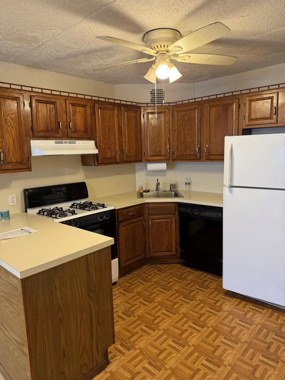New York City Real Estate | View 143 Bay 20th Street, 5 | room 2