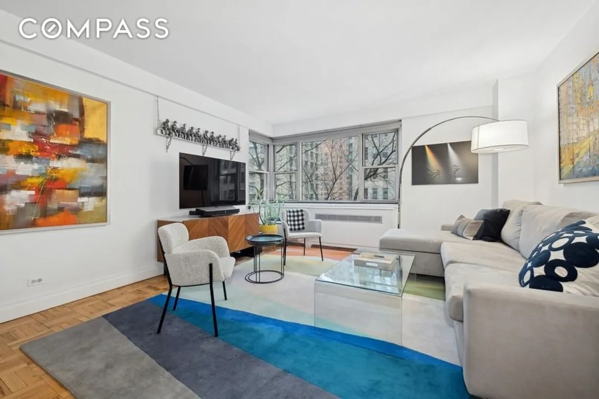 New York City Real Estate | View 30 W 60th Street, 6L | 1 Bath