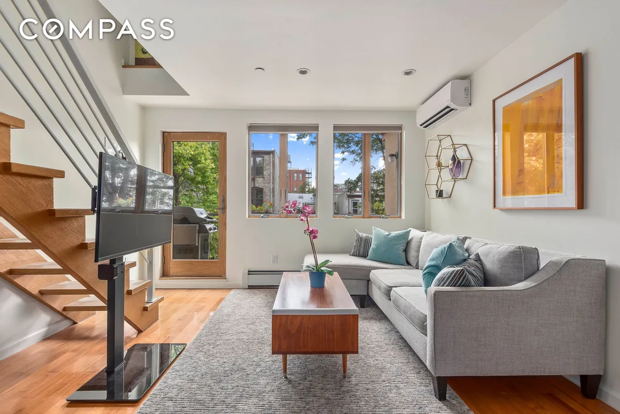 New York City Real Estate | View 362 32 12th Street, 6 | 2 Beds, 1 Bath