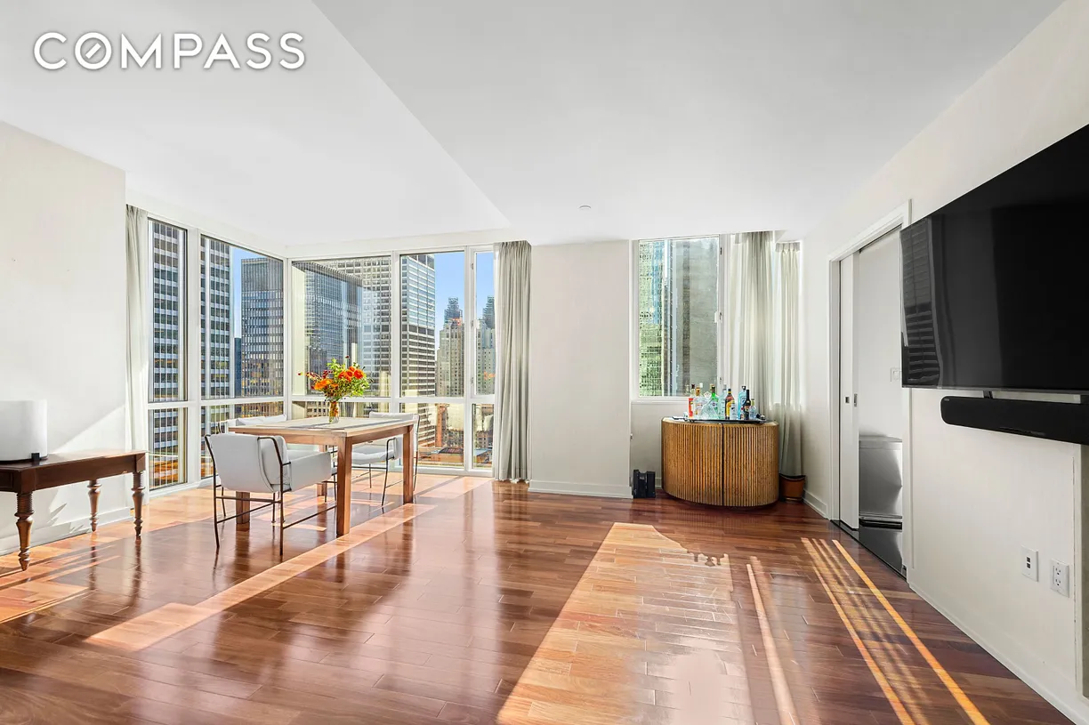 New York City Real Estate | View 60 E 55th Street, 40B | 2 Beds, 3 Baths