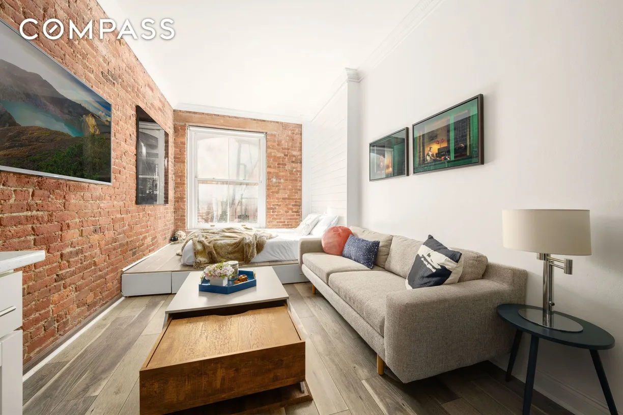 New York City Real Estate | View 77 Perry Street, 1A | room 1