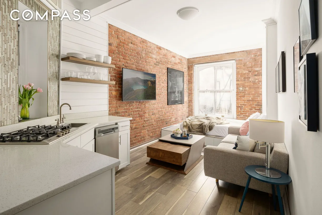 New York City Real Estate | View 77 Perry Street, 1A | 1 Bath