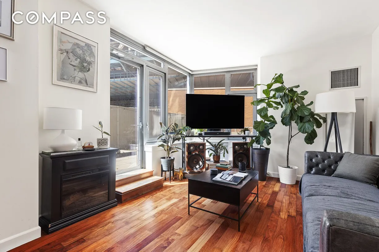 New York City Real Estate | View 100 Jay Street, 4H | 1 Bed, 1 Bath