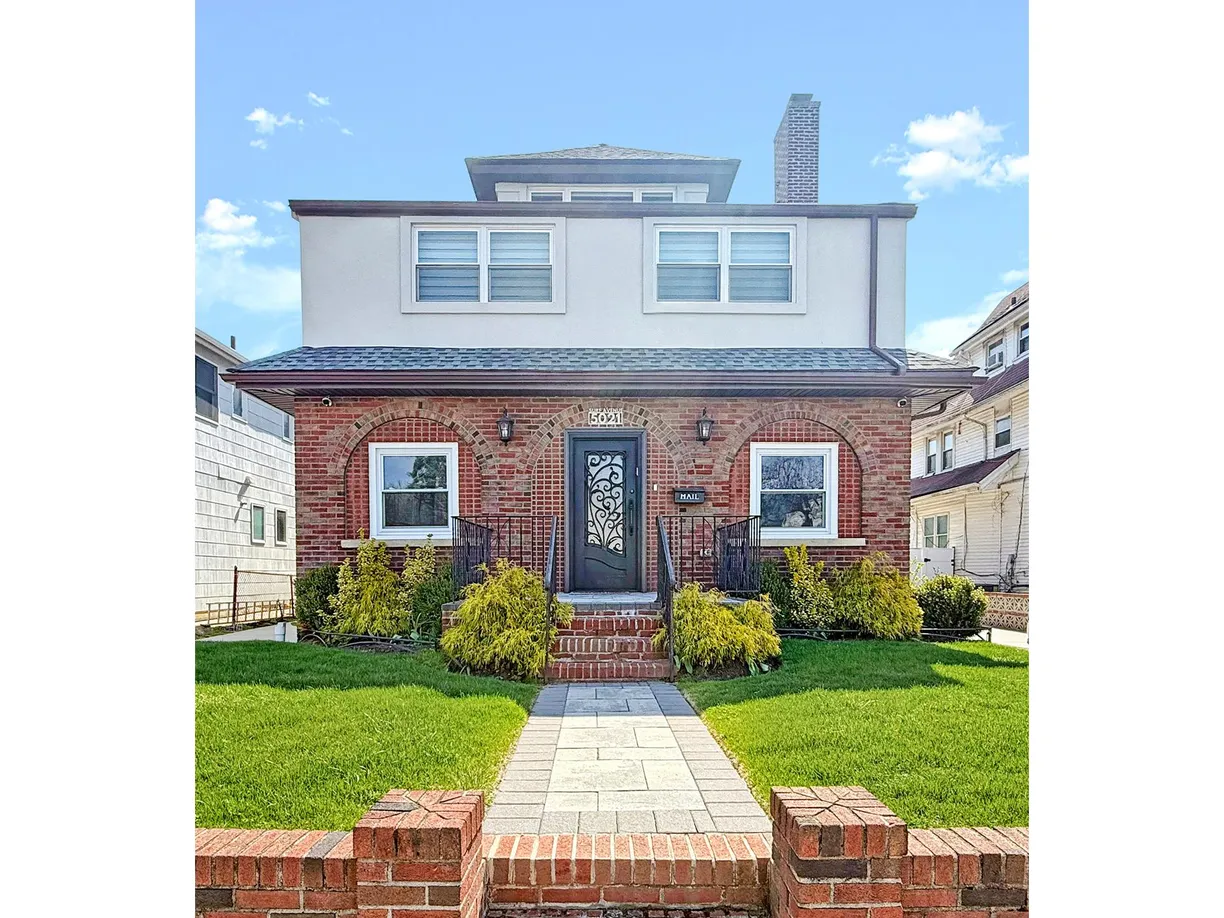 New York City Real Estate | View 5021 Surf Avenue, HOUSE | 6 Beds, 4 Baths