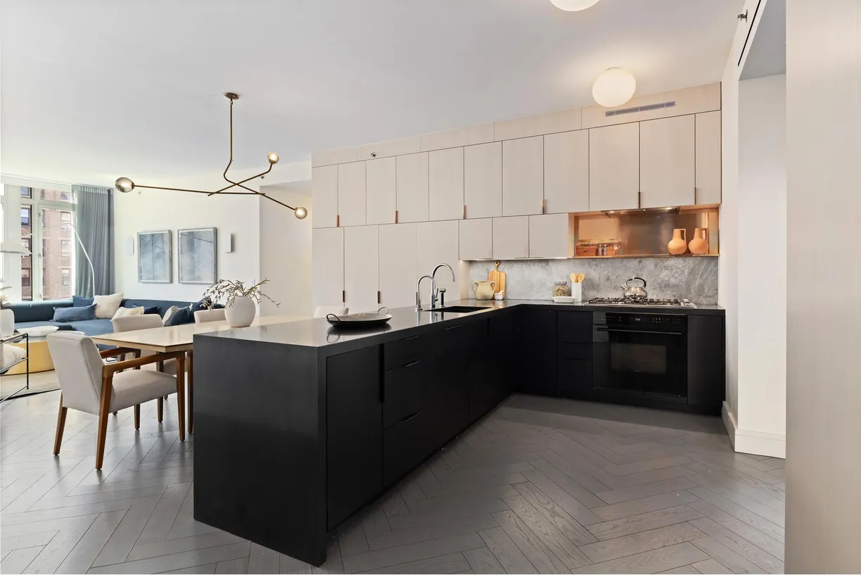 New York City Real Estate | View 545 W 110th Street, 6EG | room 1
