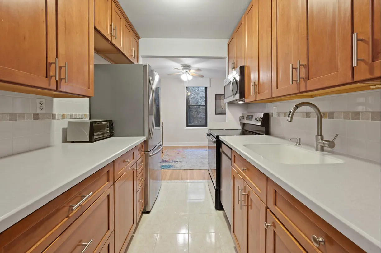 New York City Real Estate | View 45 Overlook Terrace, 5A | room 1