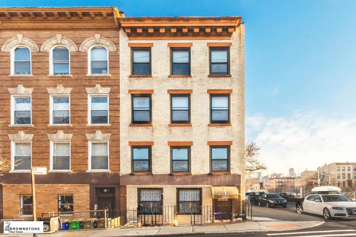 New York City Real Estate | View 121 President Street | room 1