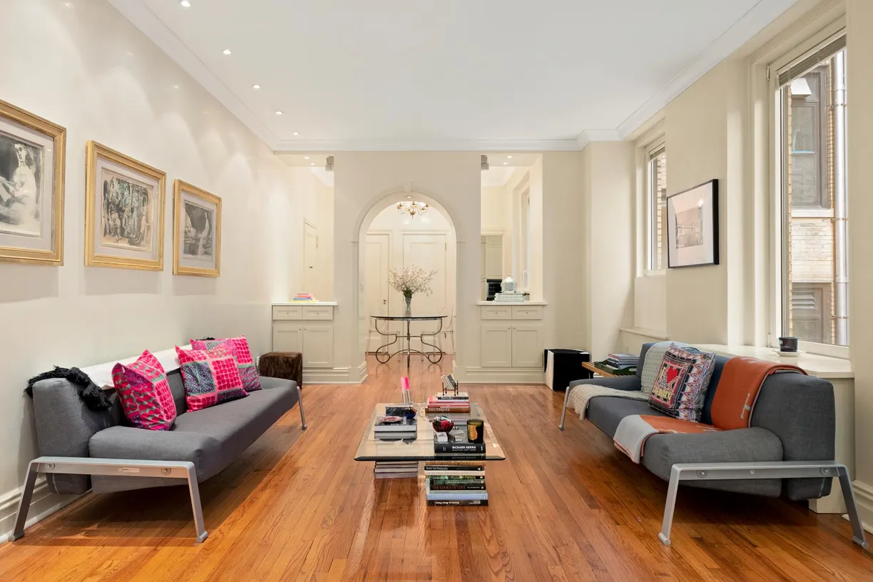 New York City Real Estate | View 470 Park Avenue, 4D | 1 Bed, 1 Bath