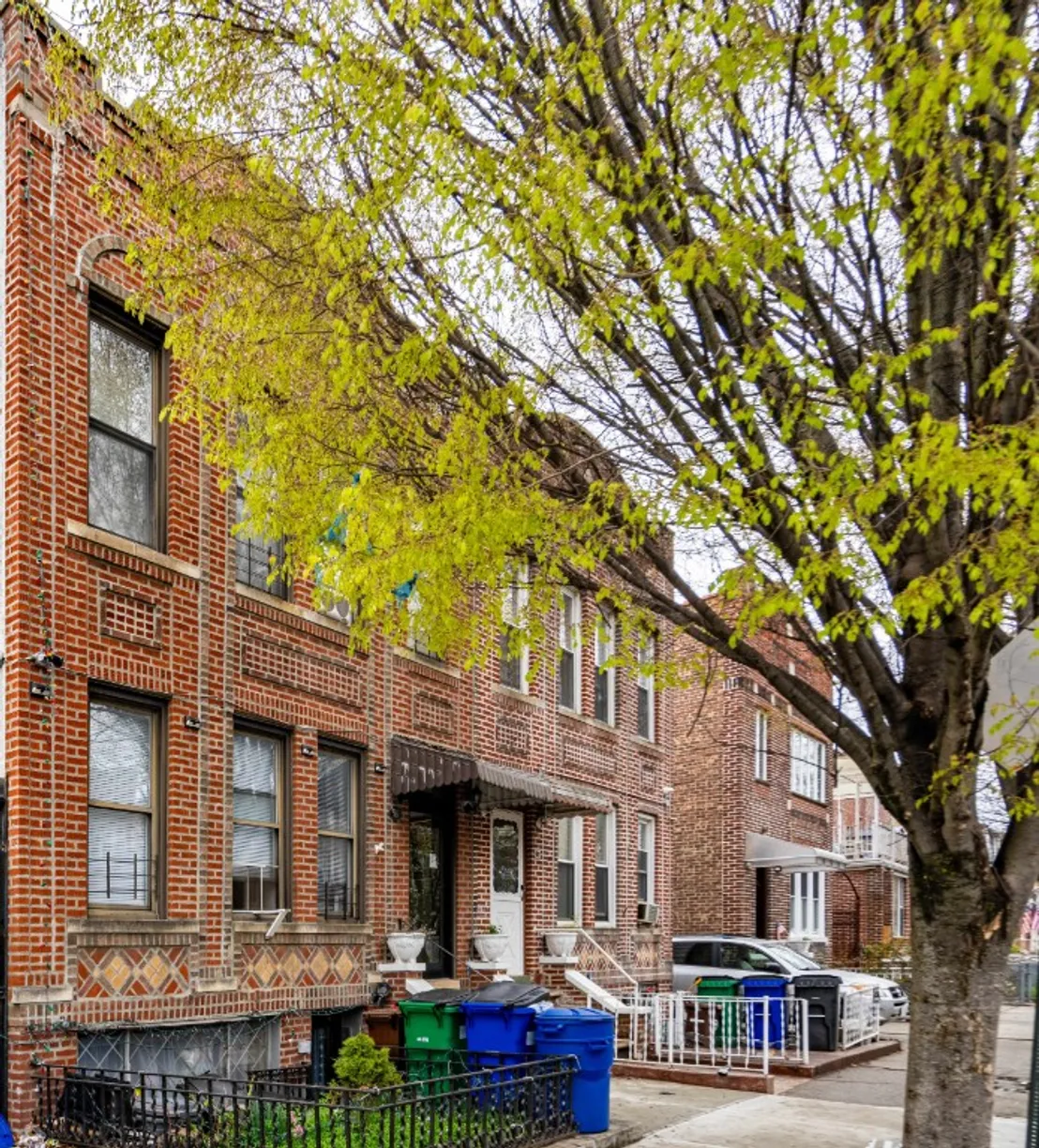 New York City Real Estate | View 96 Louisa Street Building, BUILDING | room 1