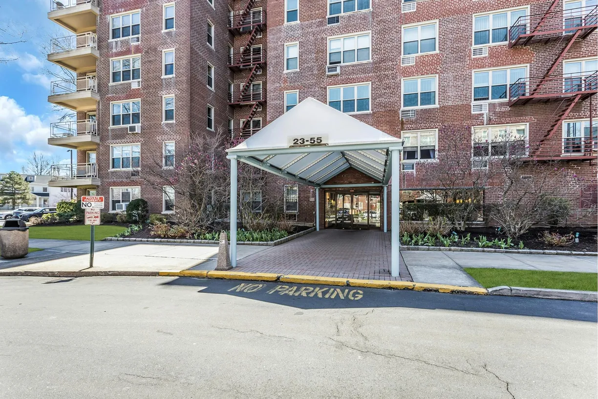 New York City Real Estate | View 23-55 Bell Boulevard, 6D | room 1