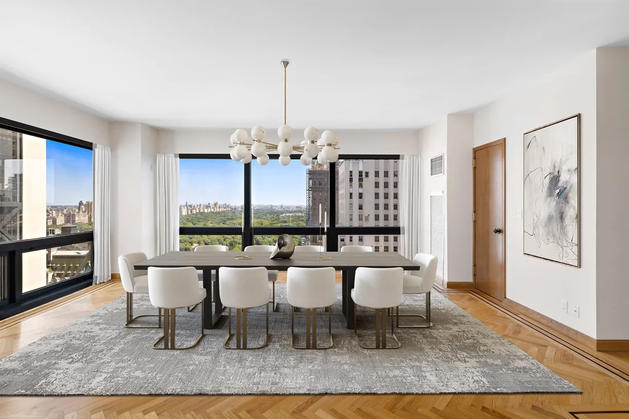 New York City Real Estate | View 721 Fifth Avenue, 36G | 2 Beds, 3 Baths