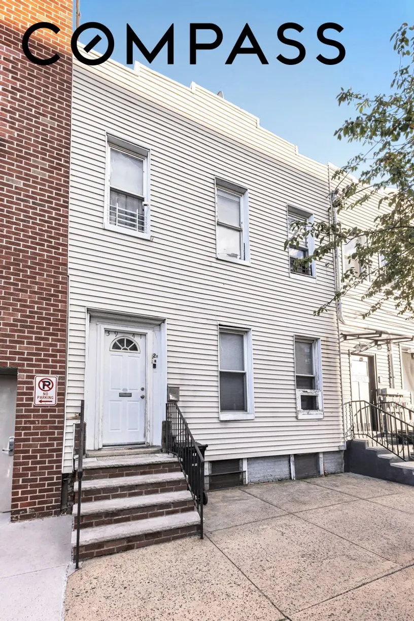 39-41 24th Street, Queens, NY 11101 Property for sale