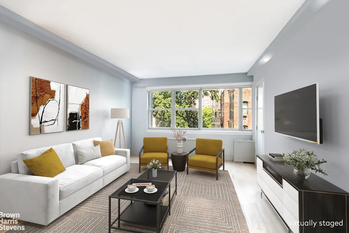 New York City Real Estate | View 101 W 12th Street, 7C | 1 Bath