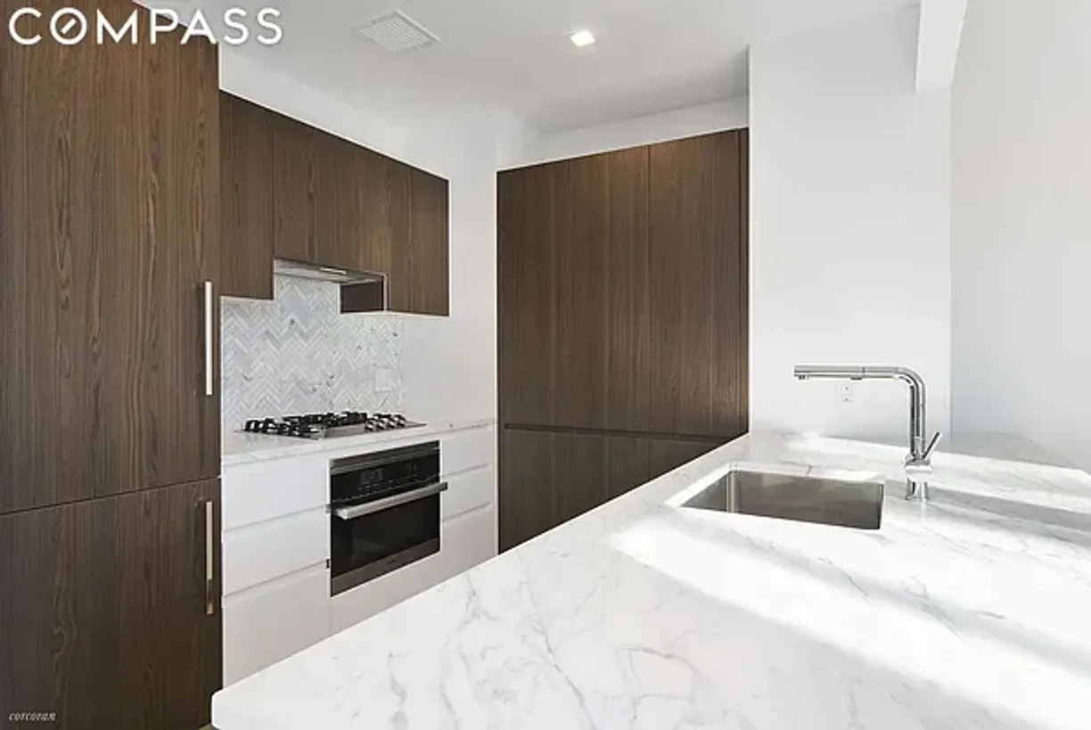 New York City Real Estate | View 100 Ave A, 4E | room 1
