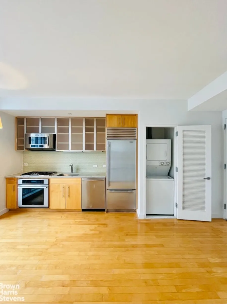 New York City Real Estate | View 1 Northside Piers, 16A | 1 Bed, 1 Bath