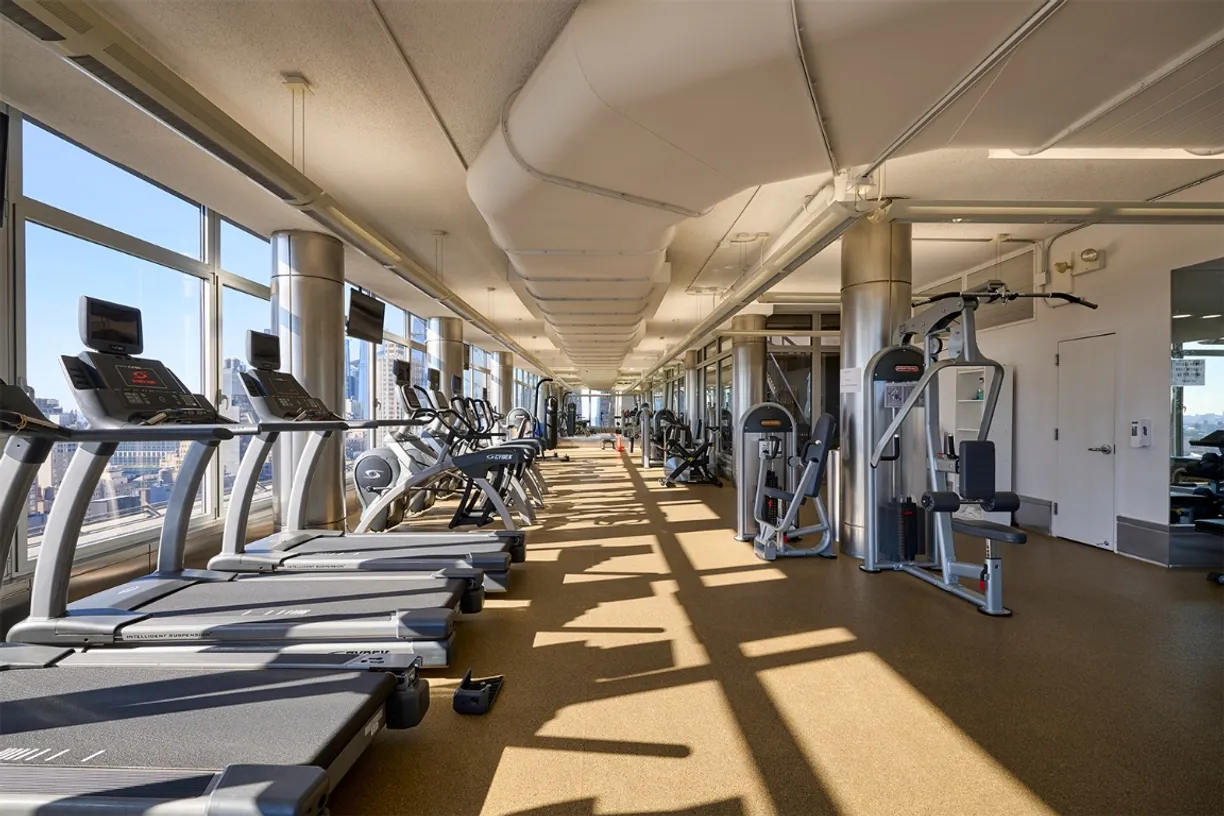 New York City Real Estate | View 445 5th Avenue, 32H | room 1