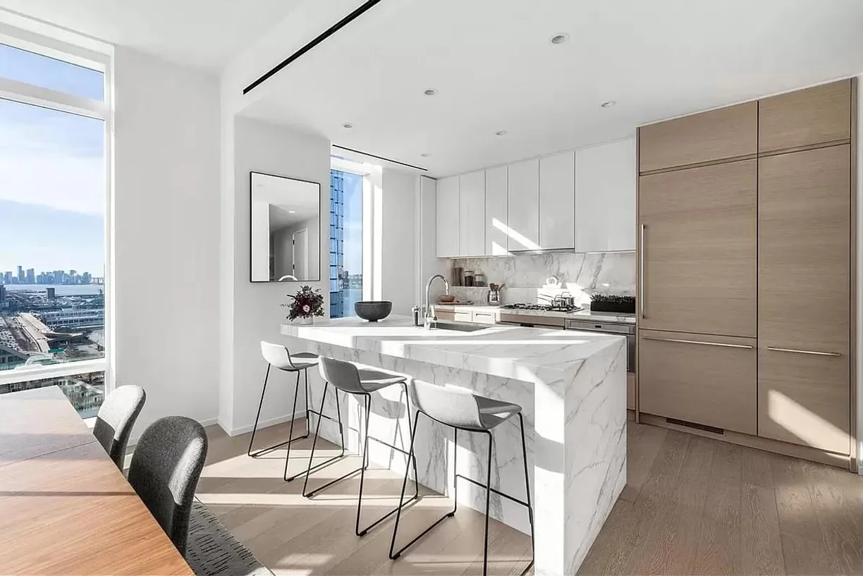 New York City Real Estate | View Riverside Boulevard | room 1