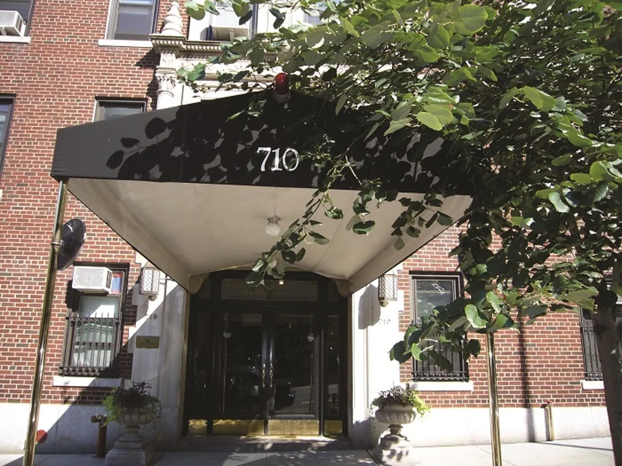 710 West End Avenue, Manhattan | Corcoran